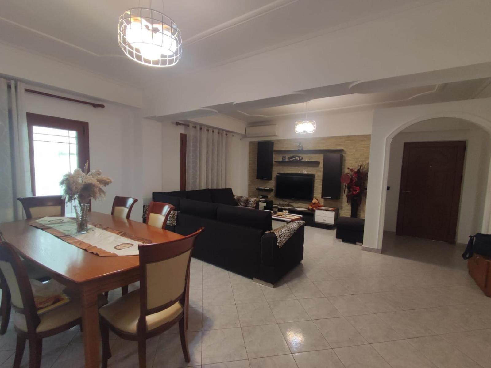 Noel Apartment Vlorë Esterno foto